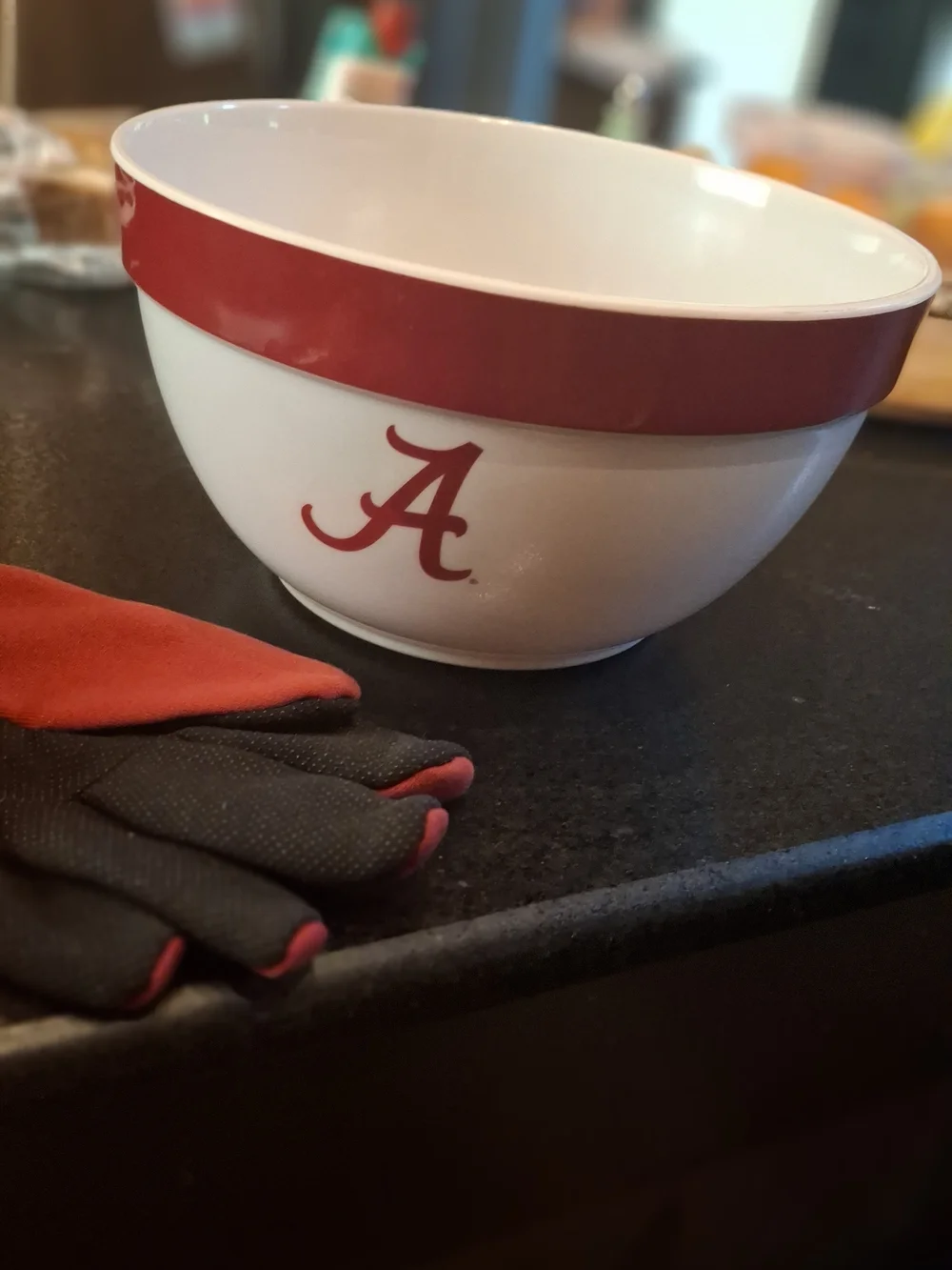 Alabama Crimson 'A' Plastic Bowl & Utility Gloves Set - Red & White